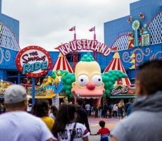 The Simpsons Ride facade